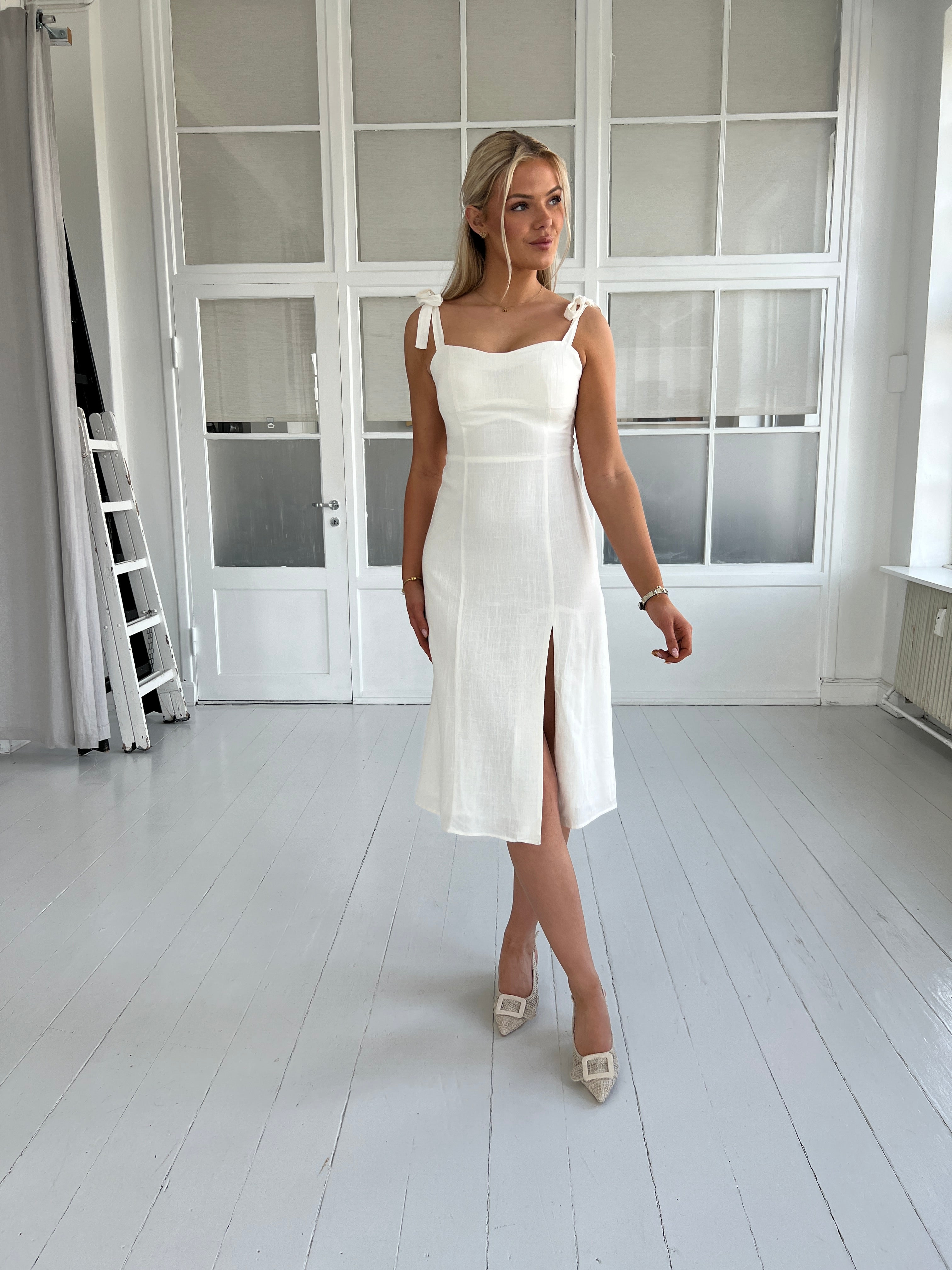 Eight luxe white linen dress