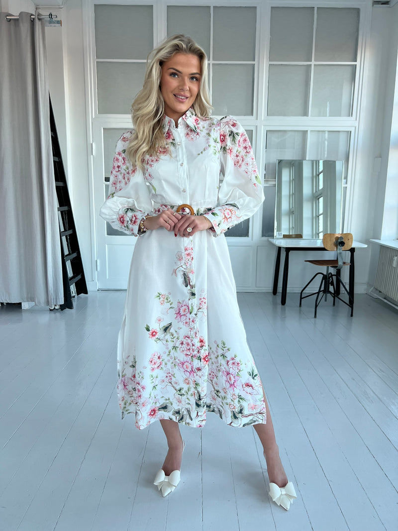 Liva white flower dress (3394)