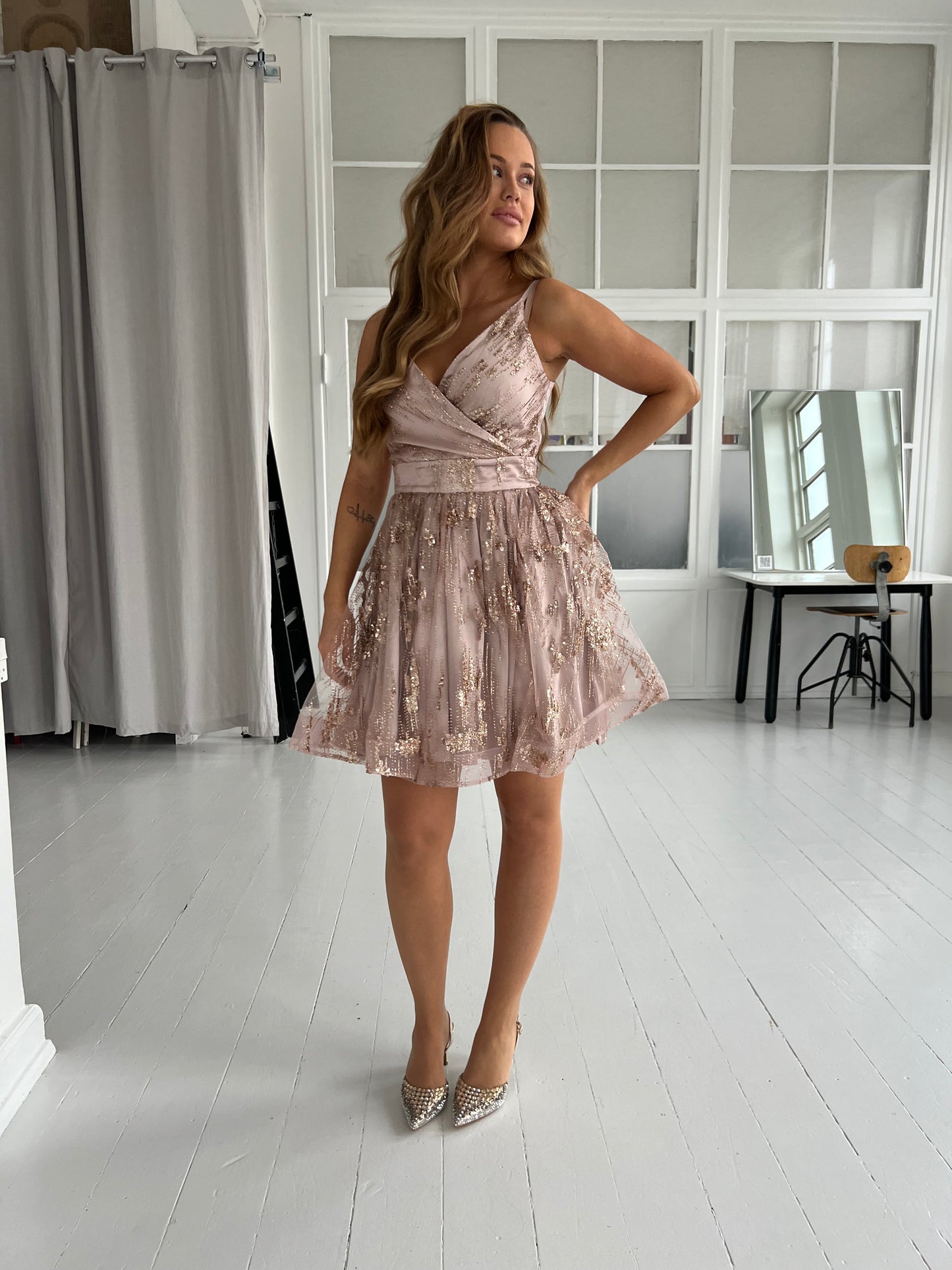 F&P rose shimmer dress (2108)