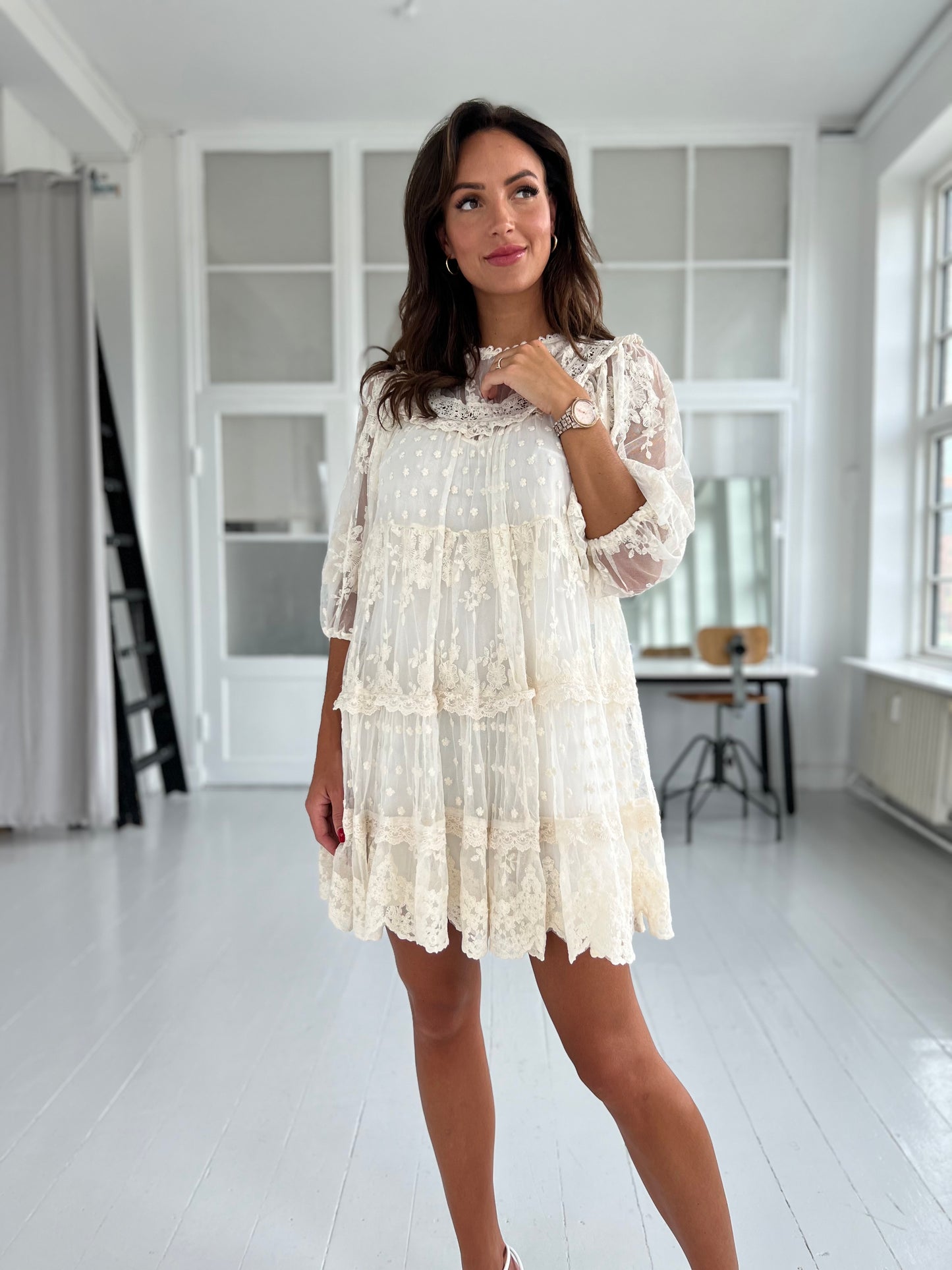 Lily Bee lace dress (6075)-Kjole, kjoler-Åberg CPH-Åberg Copenhagen DK