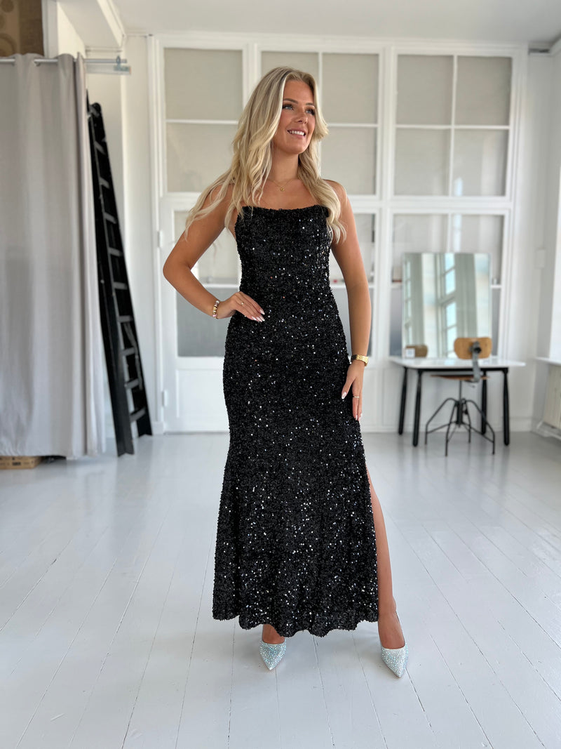 Soky Black long dress (4130)-kjole-Aaberg Copenhagen