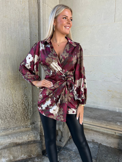 Bella bordeaux blouse