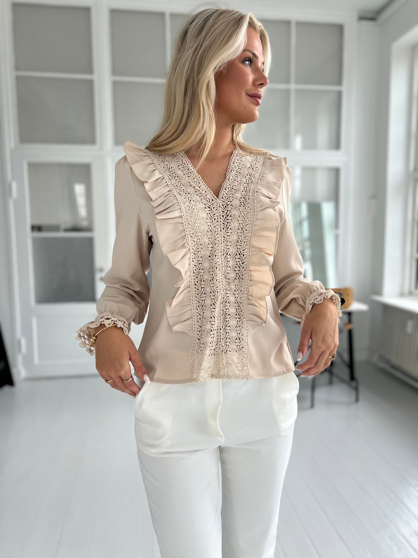 Lusabelle lace blouse (9611)-Bluse, bluser, skjorter-Åberg CPH-Åberg Copenhagen DK