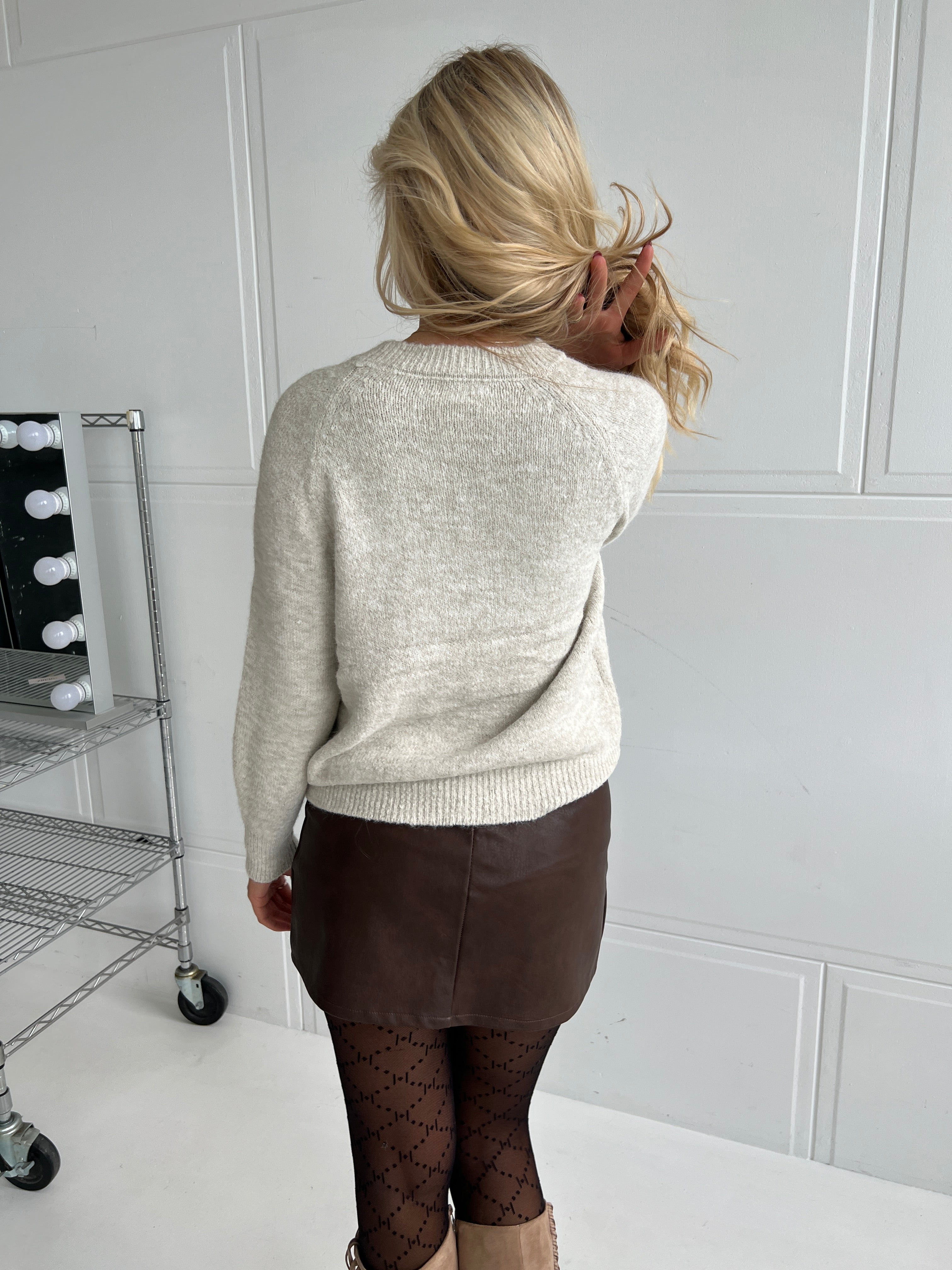 Milano lys beige sweater