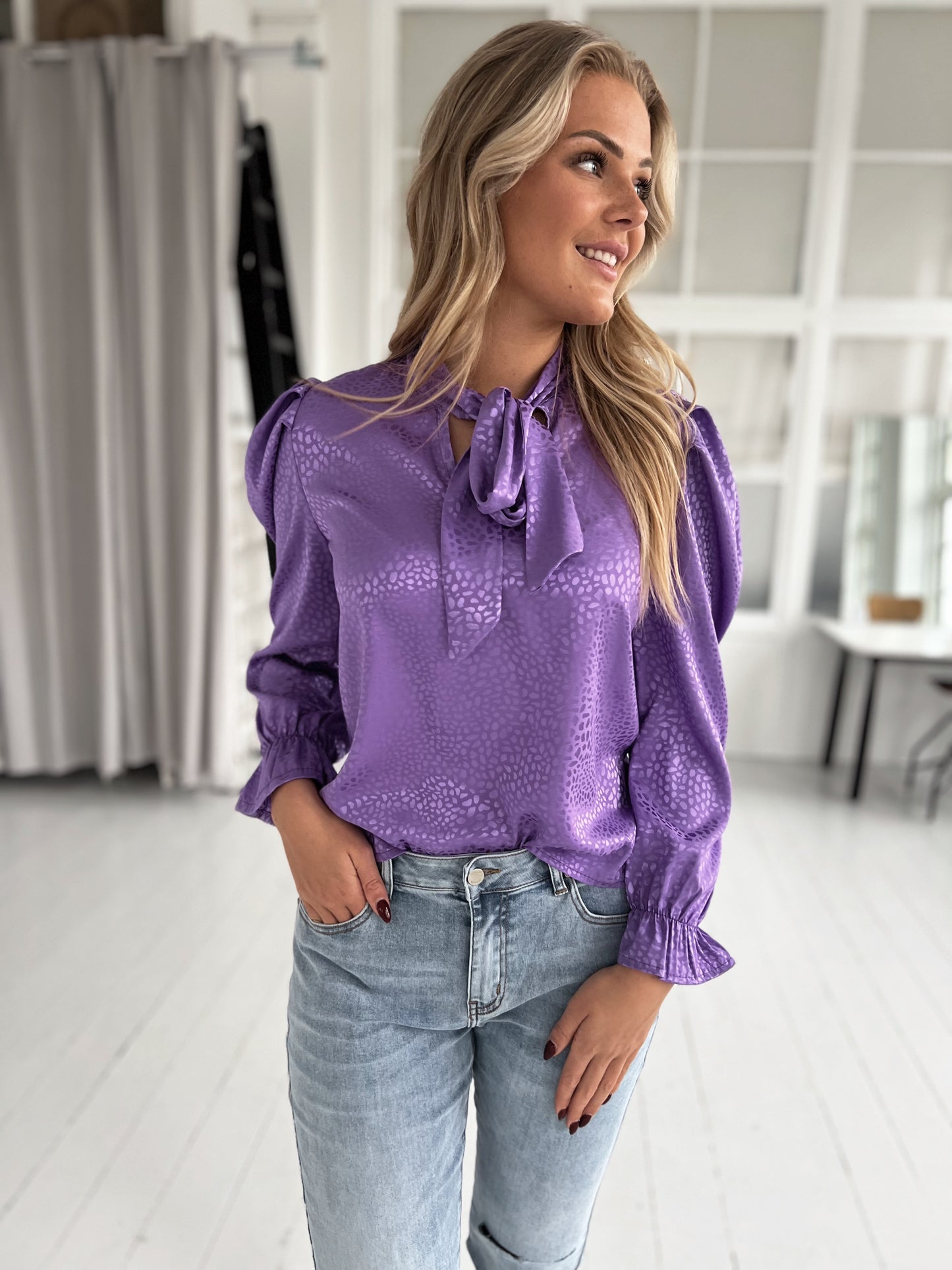 Laura purple shirt