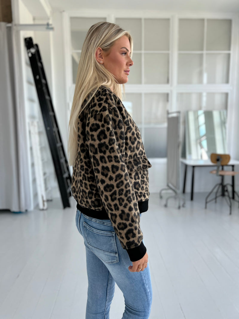 Flam leopard bomber fleece (1958)-jakke-Aaberg Copenhagen