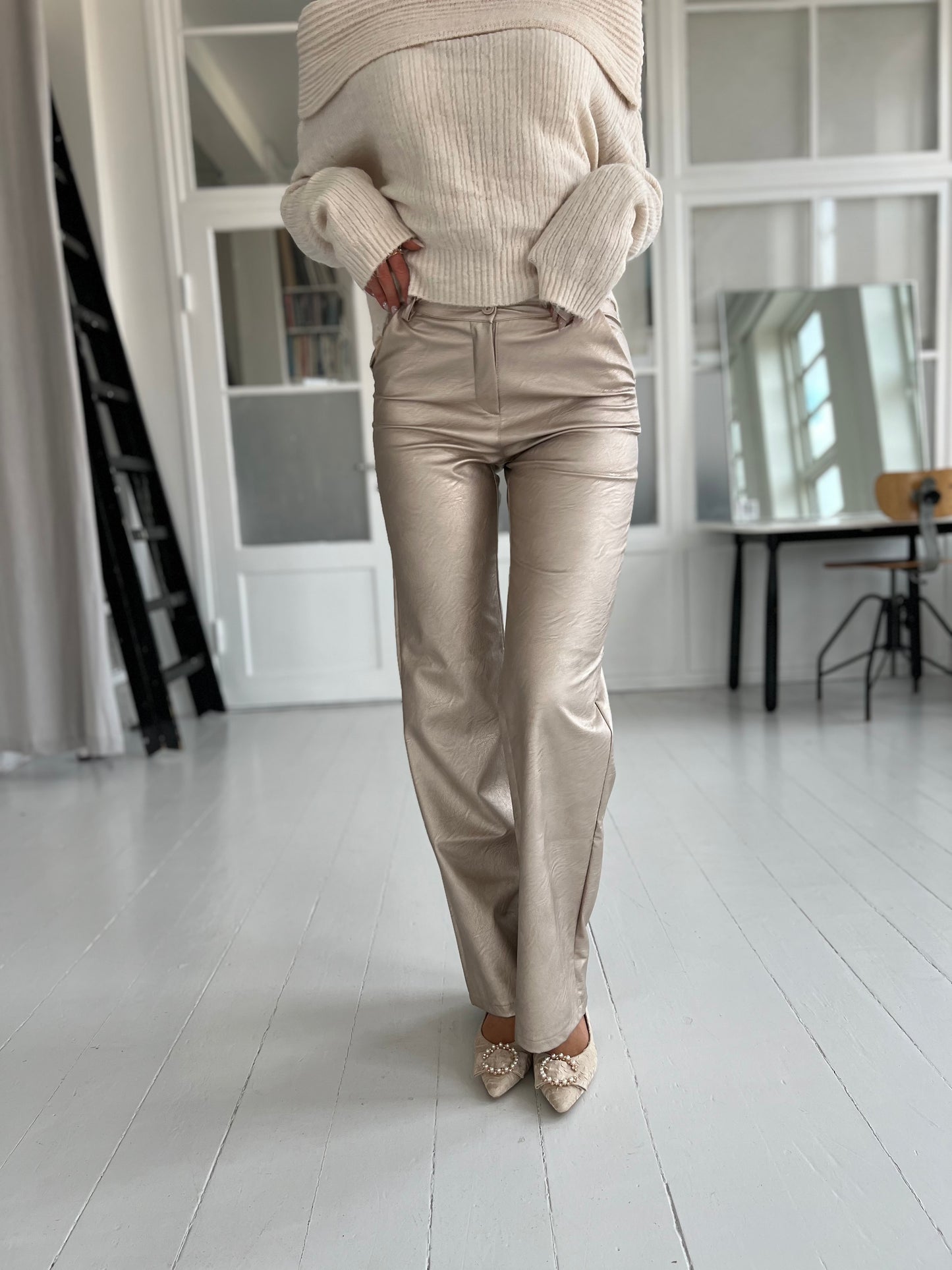 Eight Paris Champagne metallic pants (3171)