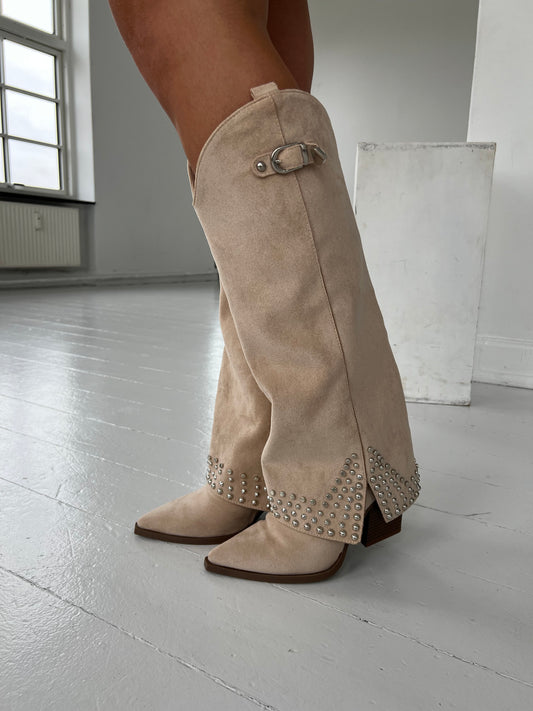 Ideal beige heel boots (9689)