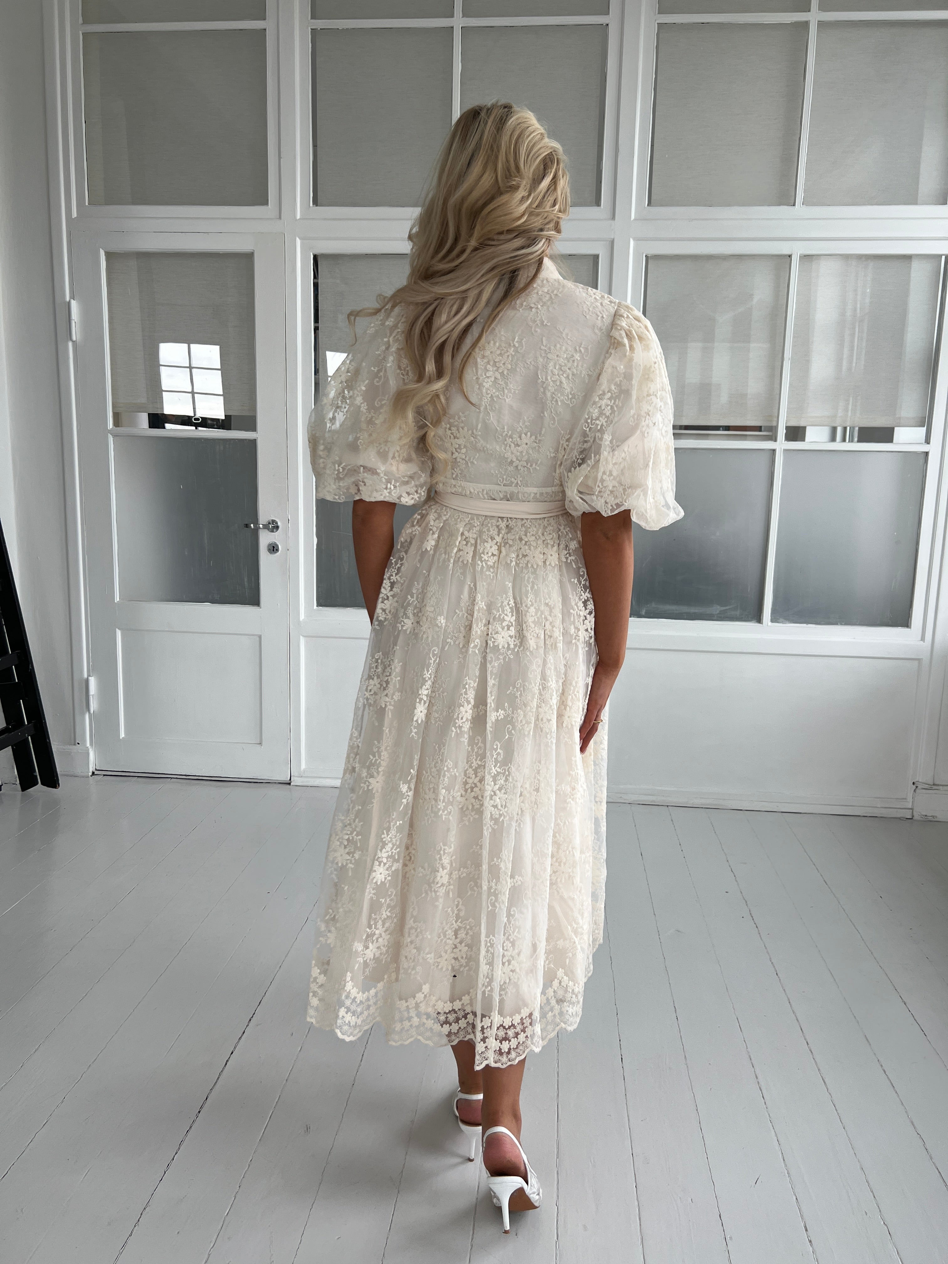 Azaka beige boho dress