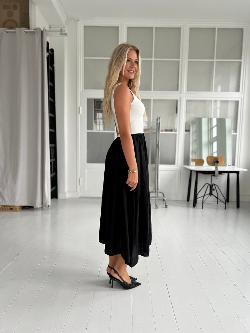 Dance black and White dress (649)-kjole-Aaberg Copenhagen