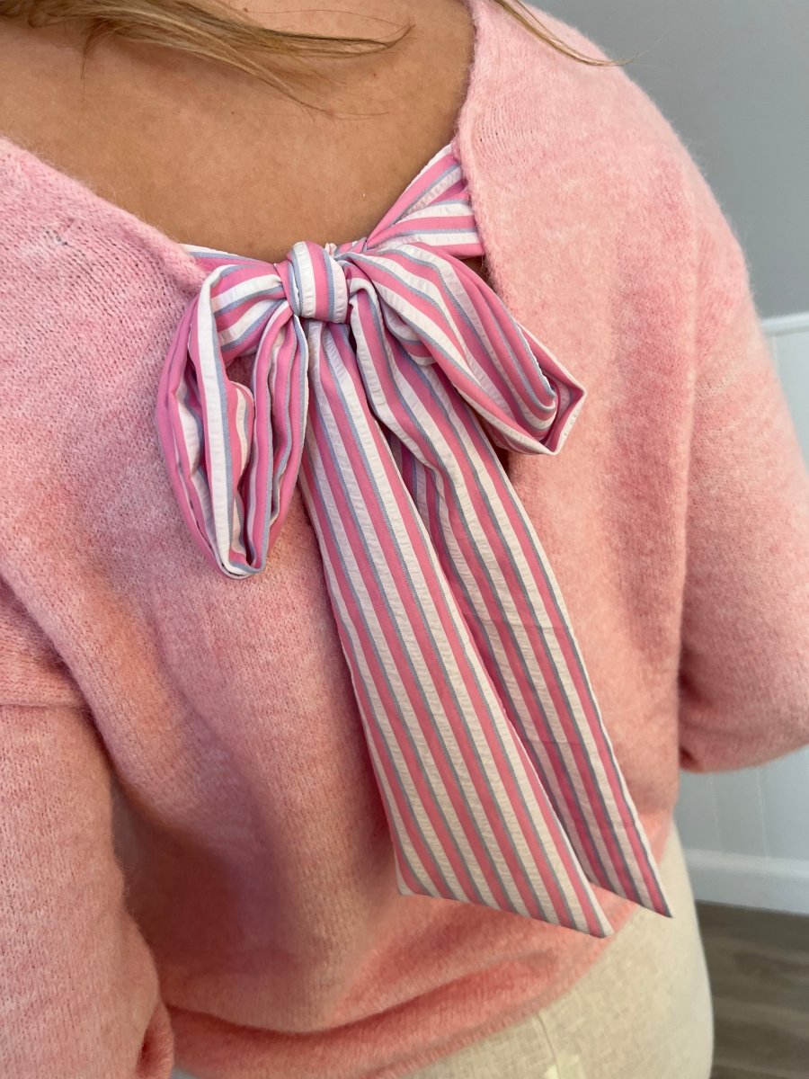 Azaka pink bow knit - Aaberg DK