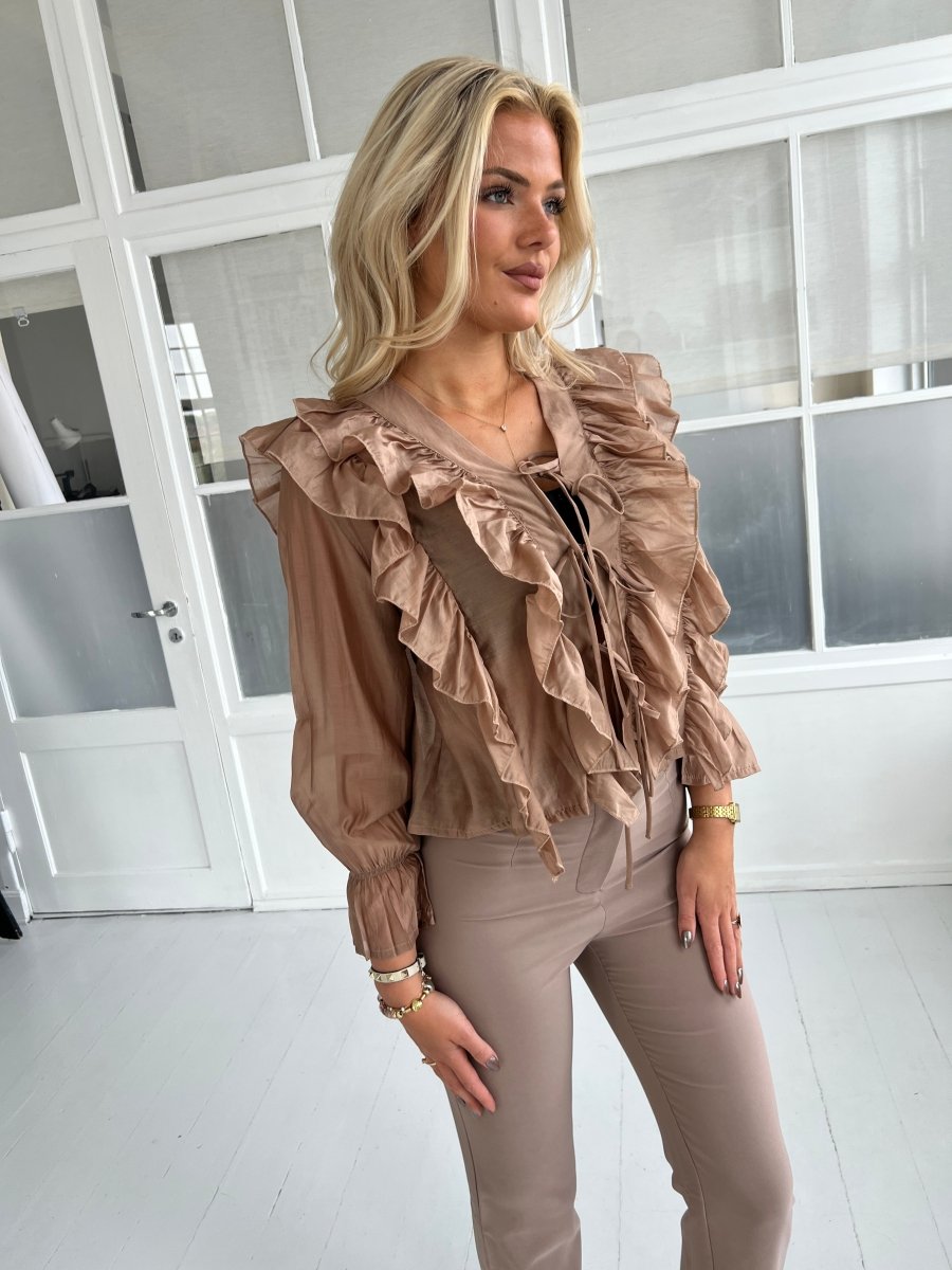 Continue Citta Nougat blouse - Aaberg DK