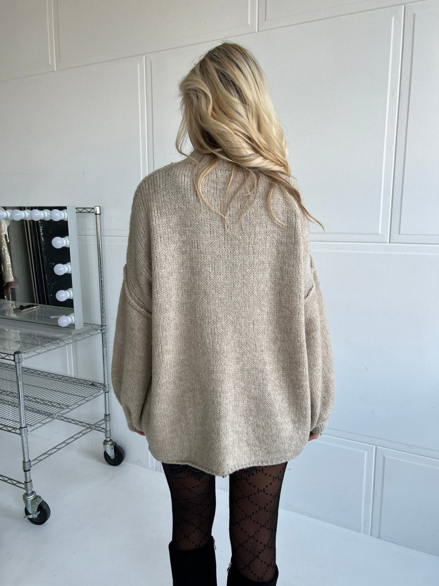 Estee oversized knit beige - Aaberg DK
