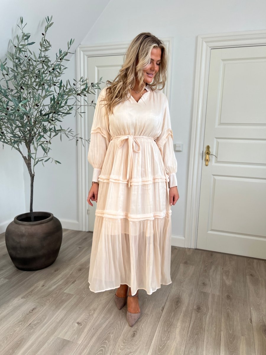 Flam beige satin dress - Aaberg DK