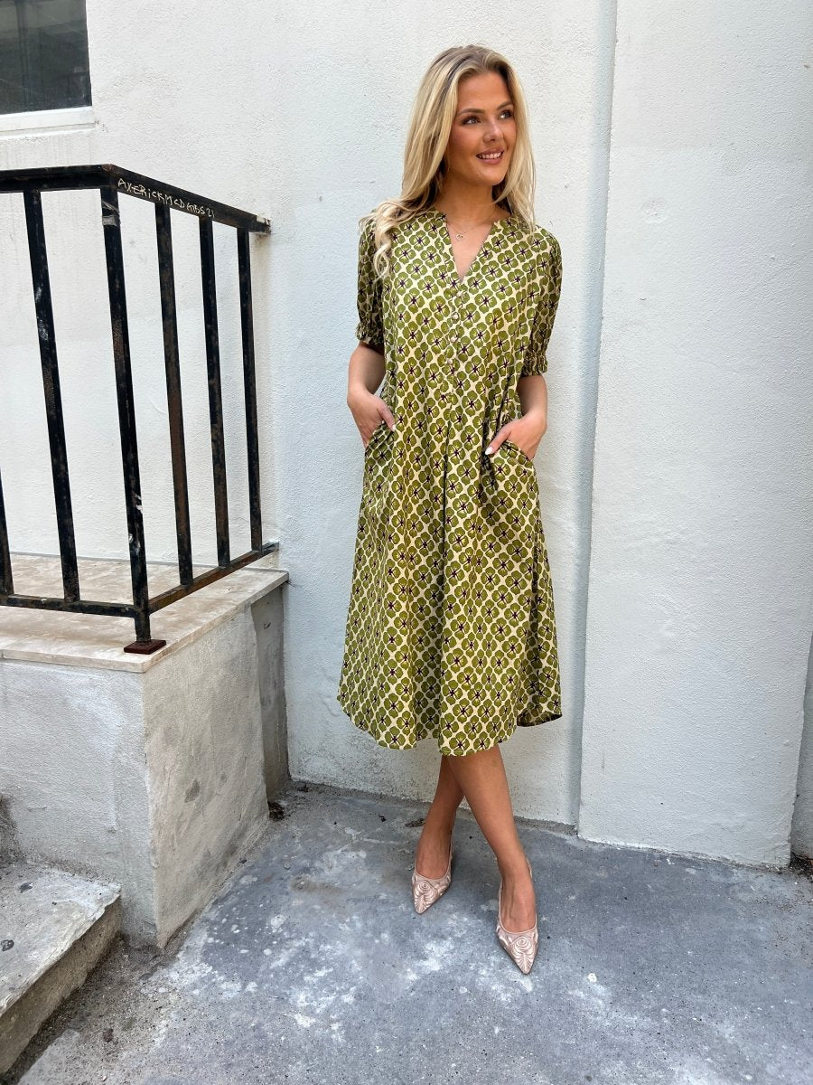 Gaspar Tunø flower dress - Aaberg DK