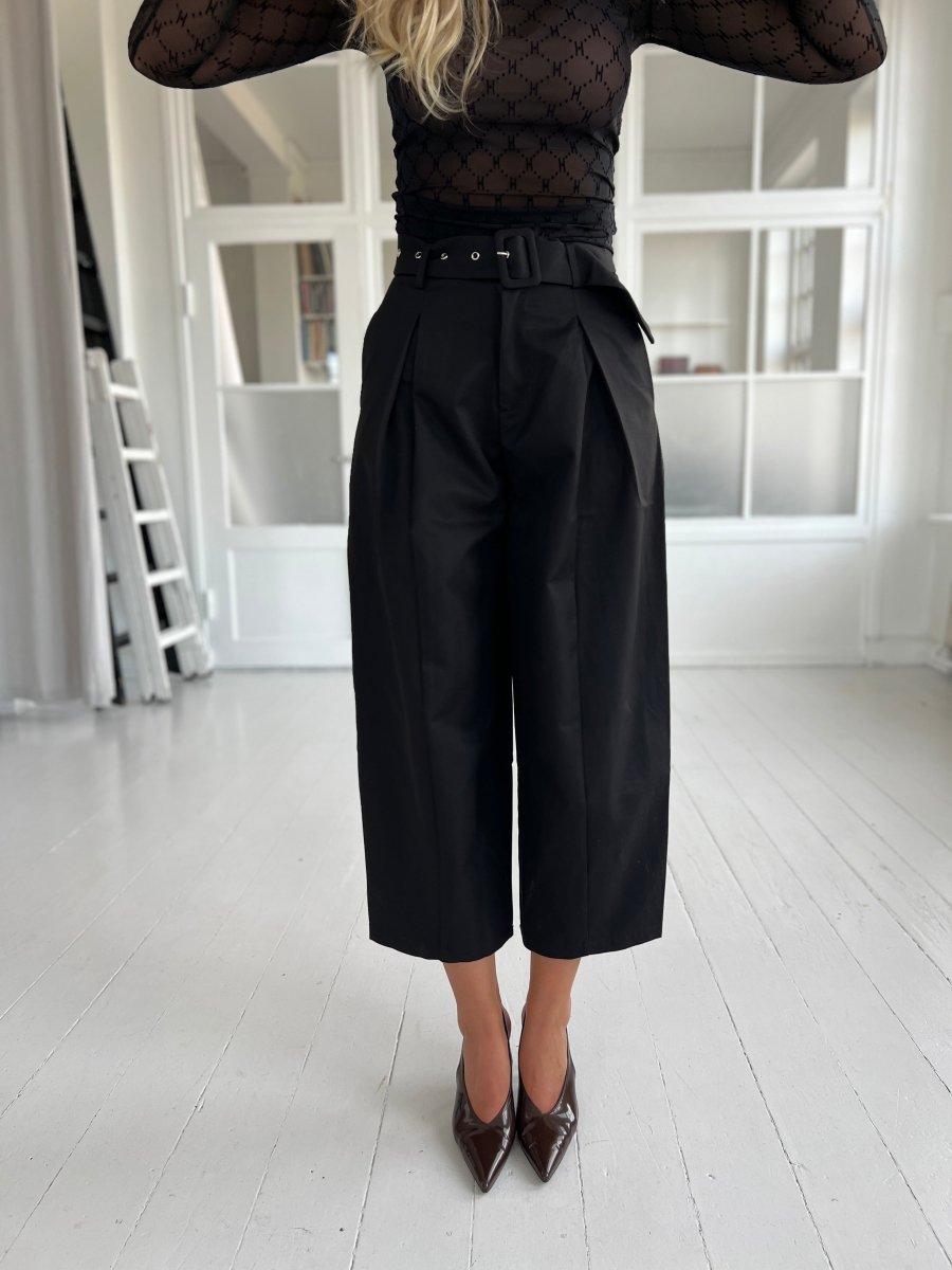 Sisters Point Gaki pants black - Aaberg DK