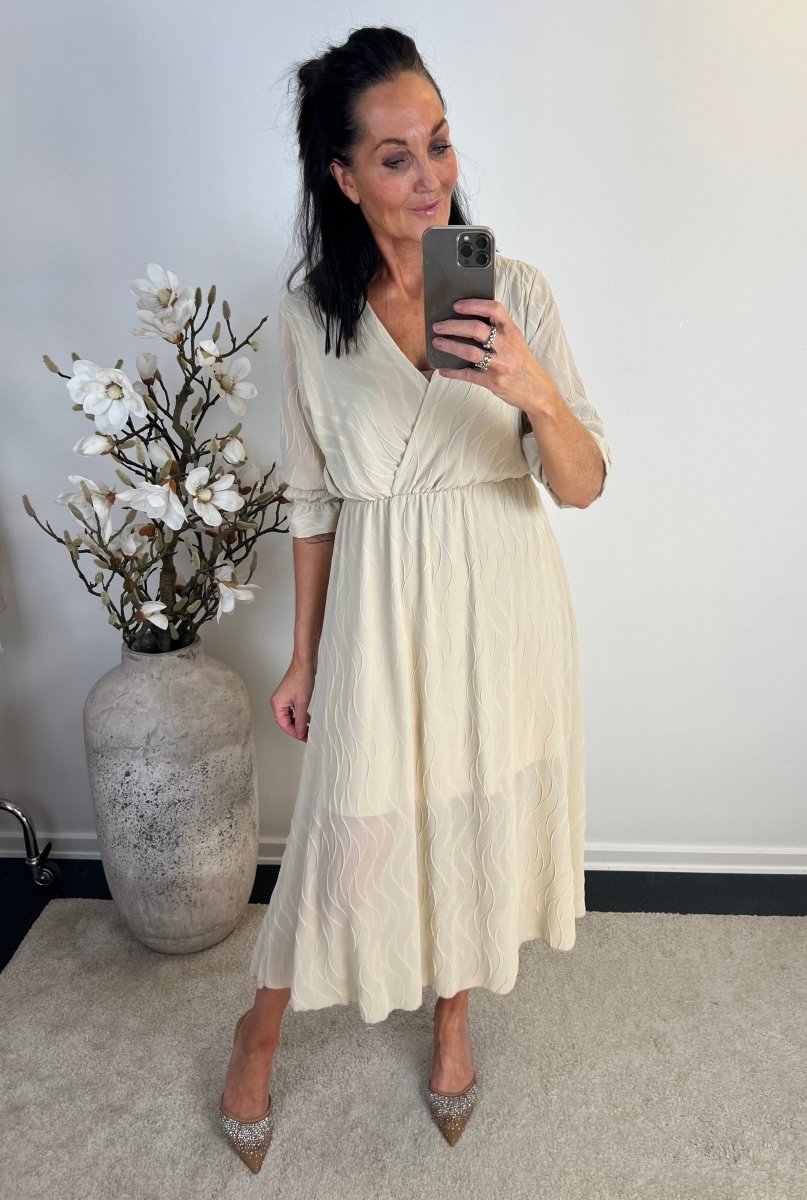 Syma beige maxi dress - Aaberg DK